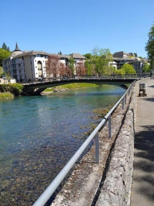 Proche Sanctuaire Duplex 12 Voyageurs 150m2 Lit Bebe Et Balcon Fumeur En Exterieur Apartment Lourdes